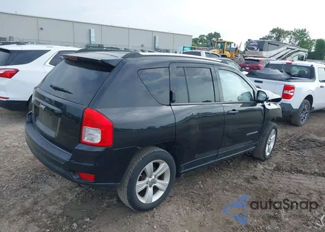 2011 Jeep Compass из США, поврежденный, VIN 1J4NT1FB3BD196940